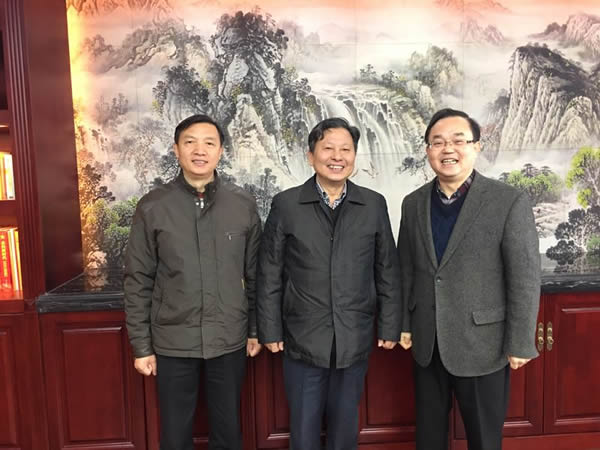 湖北省侨联副主席舒正荣、省侨联经科部部长欧梁锋、副部长黎志勇一行调研我司